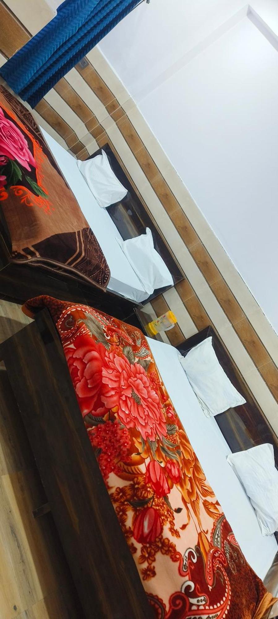 K.D.Dham Near Prem Mandir1 Hotel Vrindávan Kültér fotó