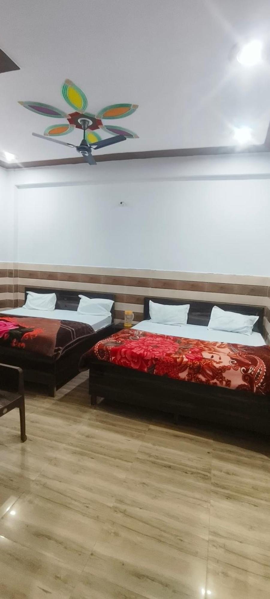 K.D.Dham Near Prem Mandir1 Hotel Vrindávan Kültér fotó