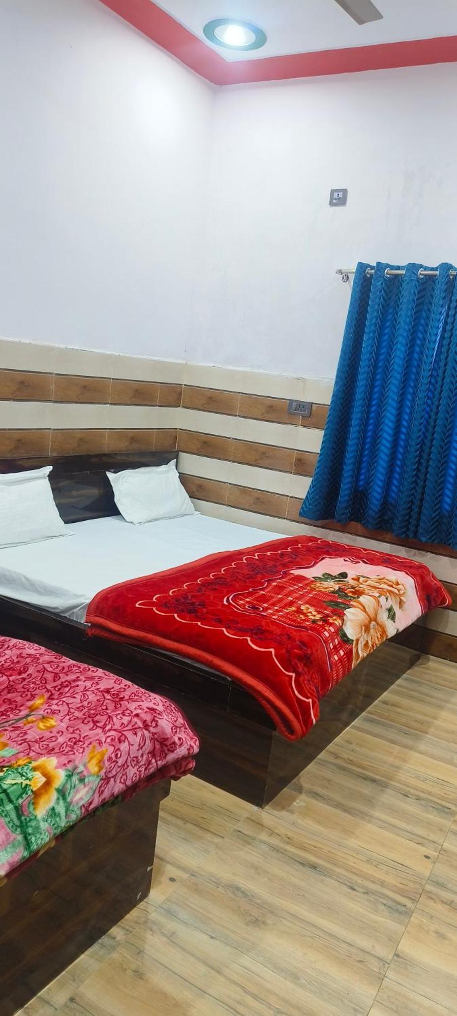 K.D.Dham Near Prem Mandir1 Hotel Vrindávan Kültér fotó