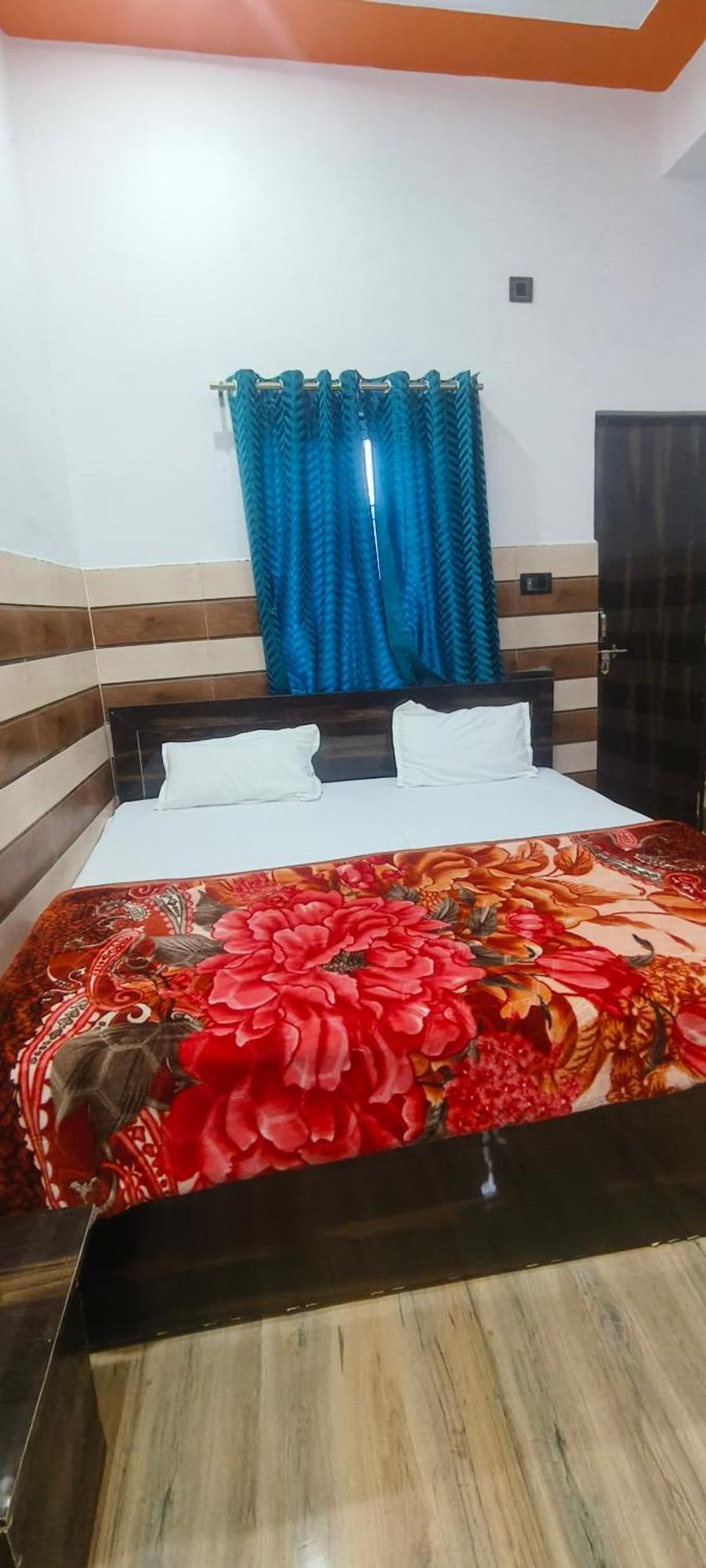 K.D.Dham Near Prem Mandir1 Hotel Vrindávan Kültér fotó