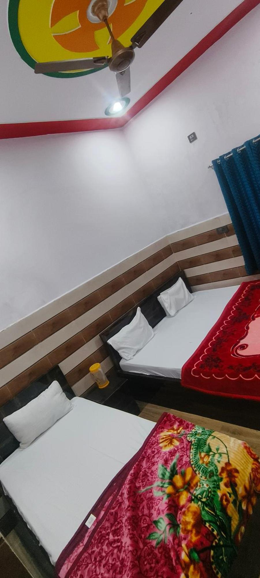 K.D.Dham Near Prem Mandir1 Hotel Vrindávan Kültér fotó
