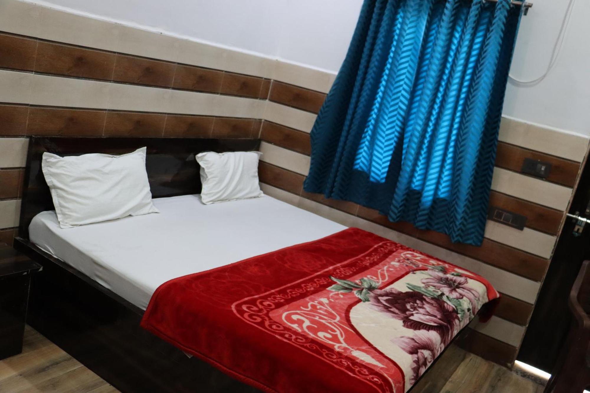 K.D.Dham Near Prem Mandir1 Hotel Vrindávan Kültér fotó