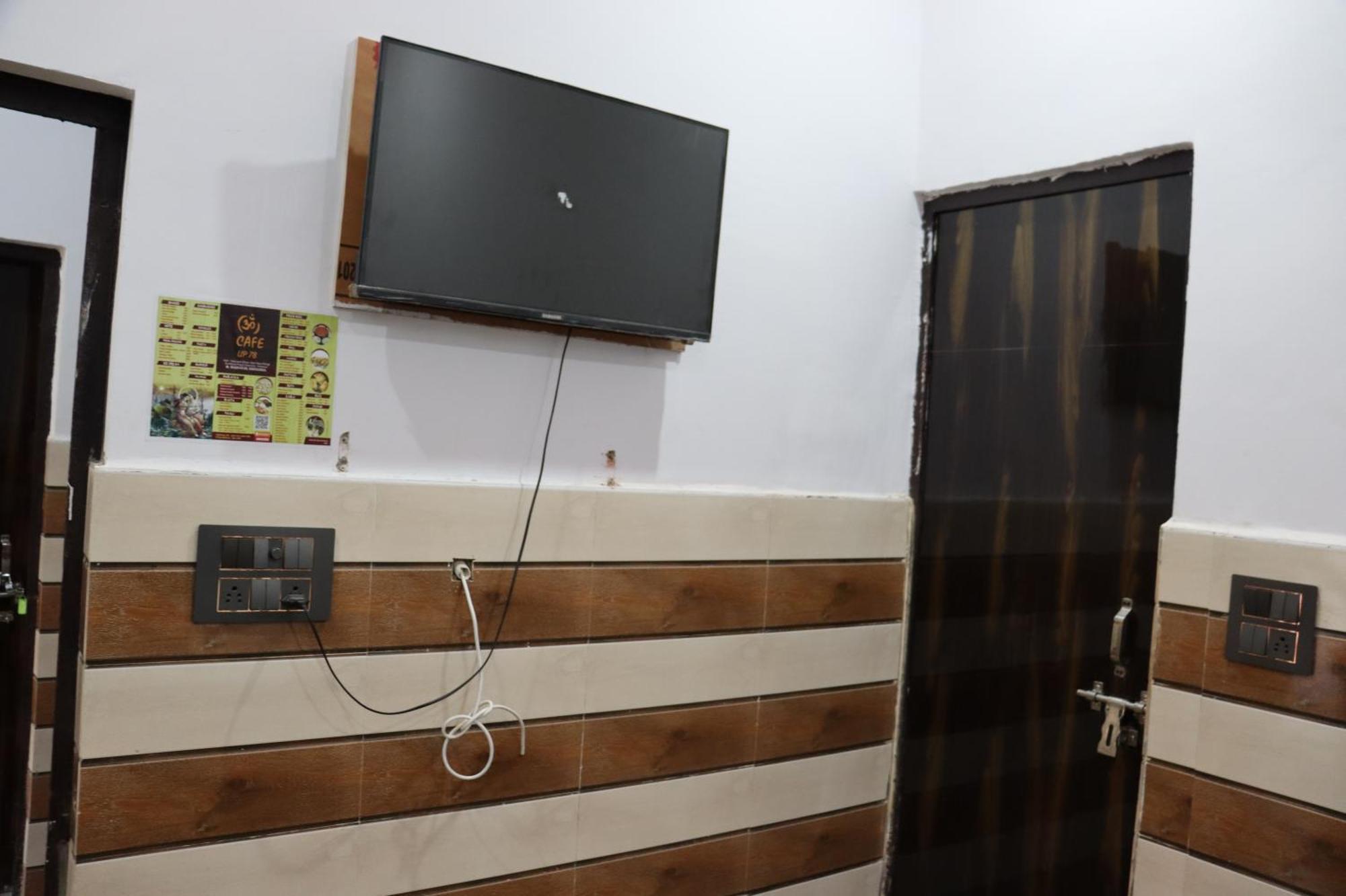 K.D.Dham Near Prem Mandir1 Hotel Vrindávan Kültér fotó